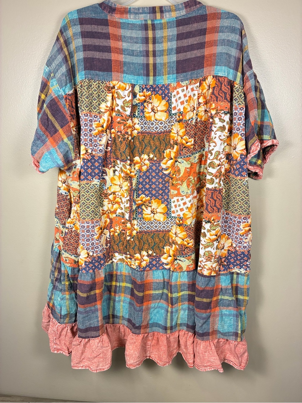Oil & Hali Floral Patchwork Plaid V Neck Oversized Tunic Dress - Picture 8 of 14